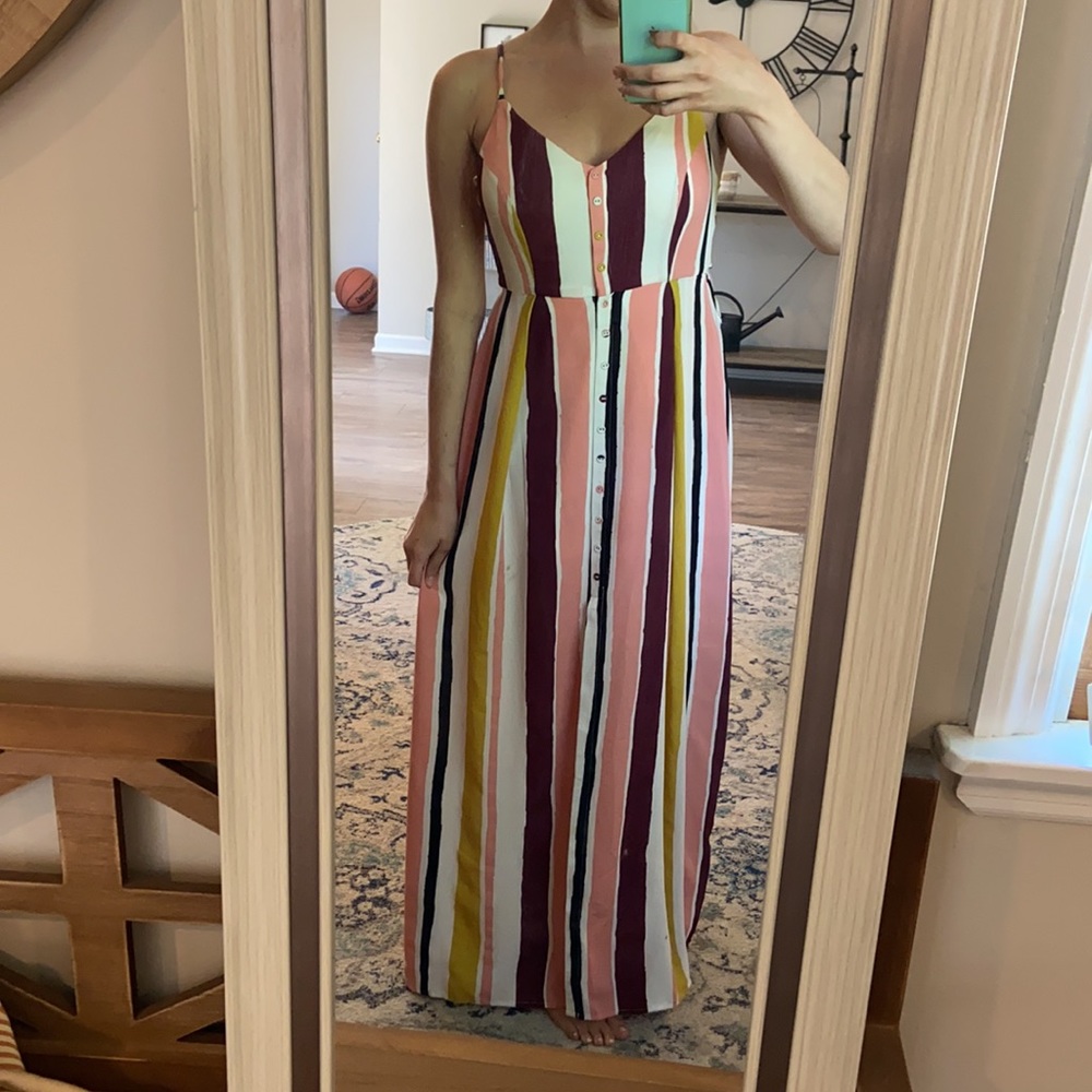 Women’s striped Maxi dress Lulu’s size Small.